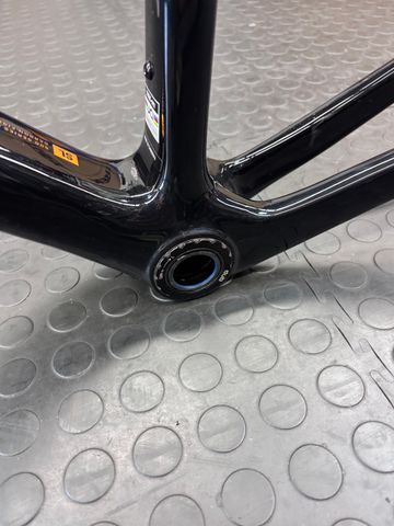 Used Trek Madone SL Gen 8 Frameset 2026 Frameset 2026 Road & Gravel, Black — image 7 of 9