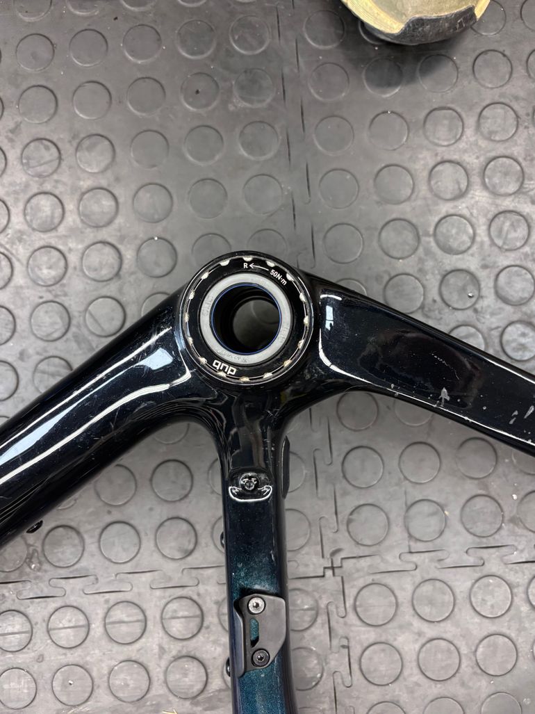 Used Trek Madone SL Gen 8 Frameset 2026 Frameset 2026 Road & Gravel, Black — image 2 of 9