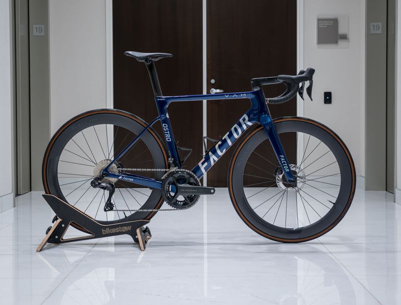 Used Factor Ostro Vam 2023 Road & Gravel