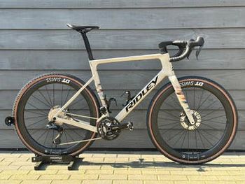 Brugt Ridley Astr RS - Shimano GRX800 DI2 2x 2026 2026 Road & Gravel