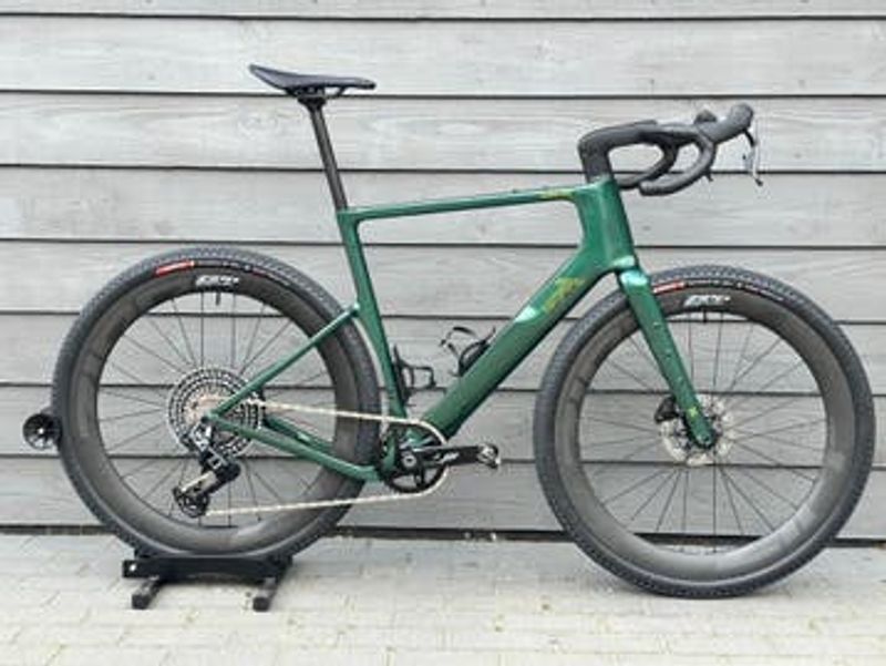 Used 3T EXTREMA ITALIA RIVAL E1/GX EAGLE TRANSMISSION AXS 1X12 DISCUS 45|40 2026 2026 Road & Gravel