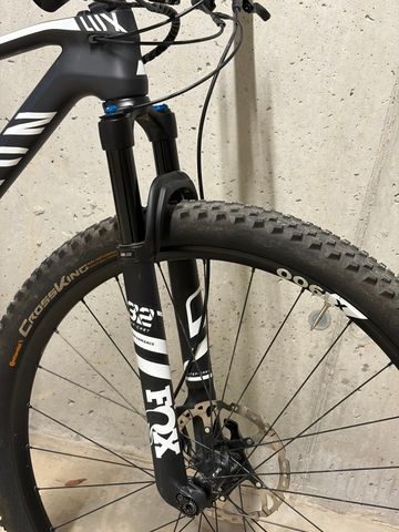 Brugt Canyon Lux CF SL 7.0 2020 2020 Mountainbike — billede 6 af 7