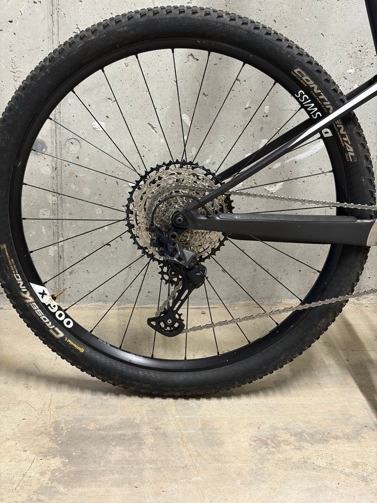 Brugt Canyon Lux CF SL 7.0 2020 2020 Mountainbike — billede 2 af 7