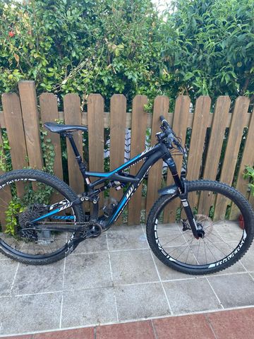 Käytetty Specialized Enduro Elite 29 2015 2015 MTB