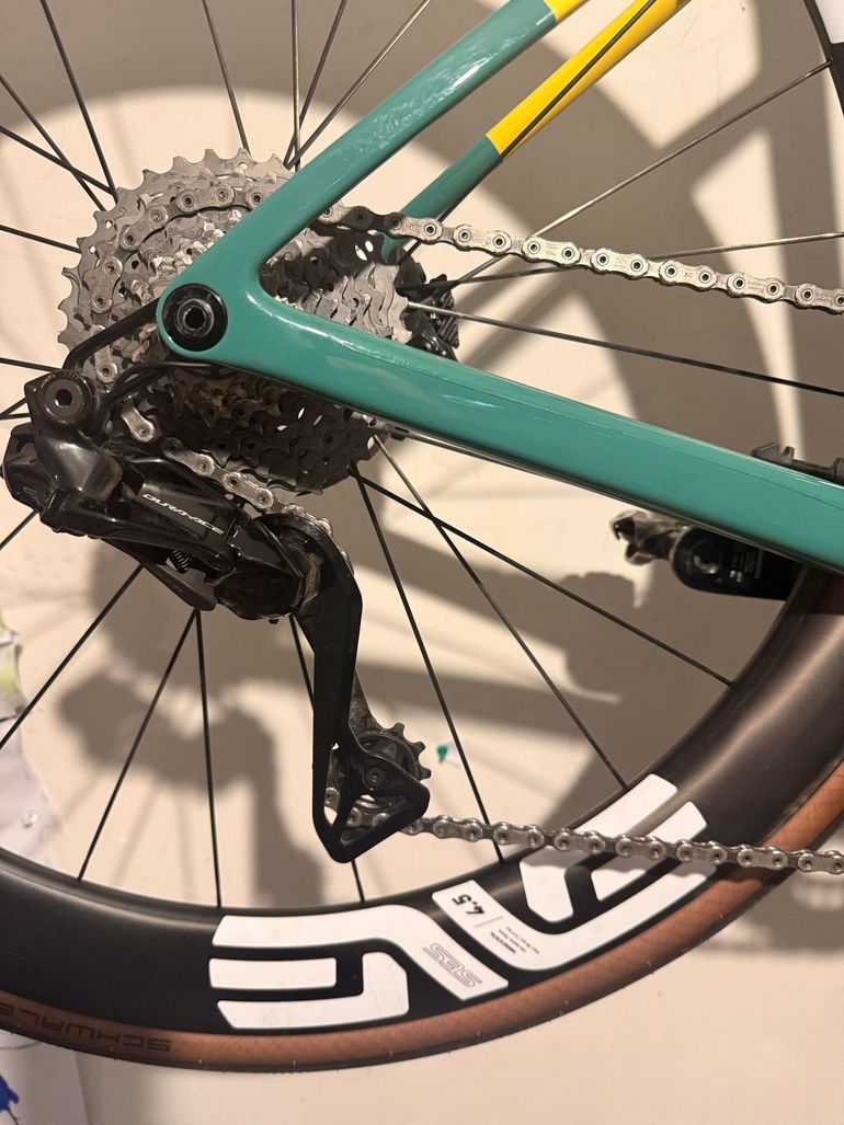 Używany Scott Addict RC Pro 2026 2026 Road & Gravel — zdjęcie 7 z 10
