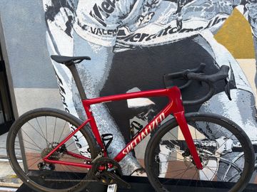 Tweedehands Specialized Tarmac SL8 Comp - Shimano 105 Di2 2026 2026 Road & Gravel