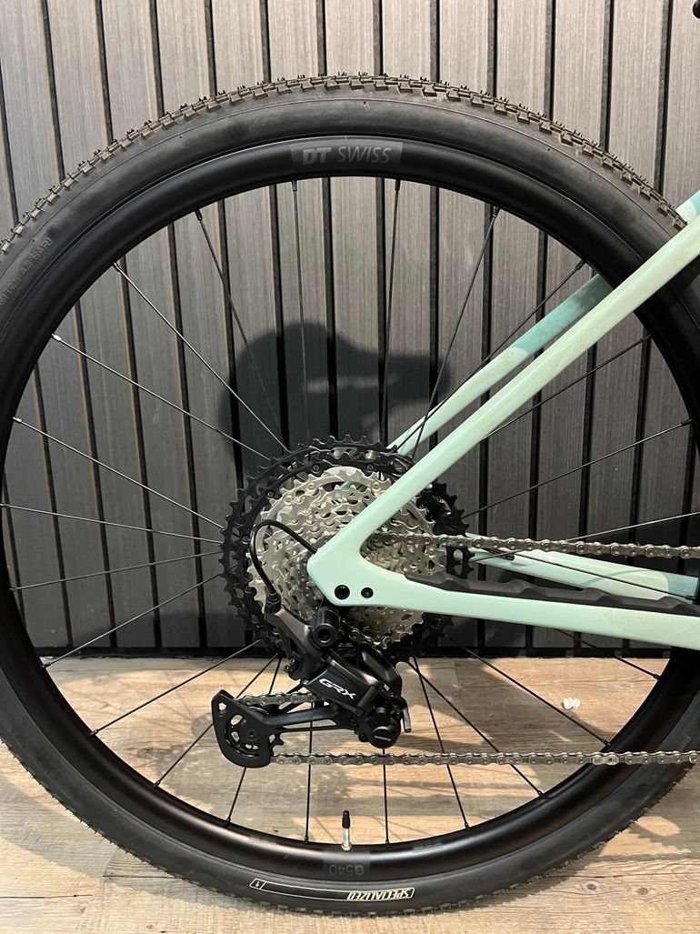 Specialized Diverge Comp 2024 2024 Road & Gravel d'occasion — image 7 sur 8