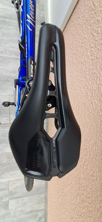 Używany De Rosa Custom SRAM Red eTap AXS 2024 Road & Gravel — zdjęcie 8 z 15