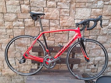Used Specialized Tarmac Comp 2017 2017 Road & Gravel, Red — image 1 of 8