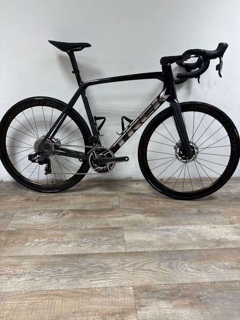 Brugt Trek emonda slr Custom SRAM Red eTap AXS 2022 Road & Gravel — billede 2 af 5