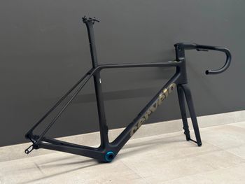 Used Cervélo R5 Frameset 2026 Frameset 2026 Road & Gravel, Black — image 4 of 5