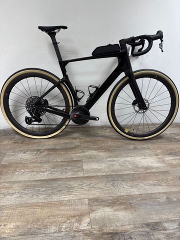 Used Cervélo Aspero 5 Sram Force Axs Custom SRAM Force eTap AXS 2026 Road & Gravel