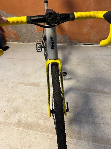 Used KTM X-STRADA 20 2022 2022 Road & Gravel, Light Gray — image 8 of 17