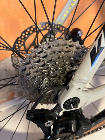 Gebrauchtes KTM X-STRADA 20 2022 2022 Road & Gravel, Hellgrau — Bild 4 von 17