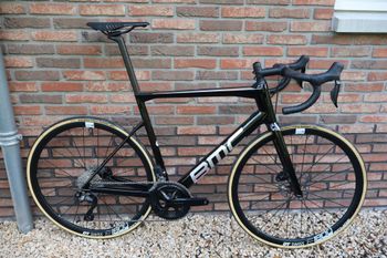 BMC Teammachine Shimano 105 Di2 2023 Road & Gravel usato