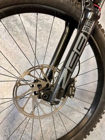 Used Specialized Enduro Comp 2023 2023 Mountainbike, Orange, 29 — image 12 of 15