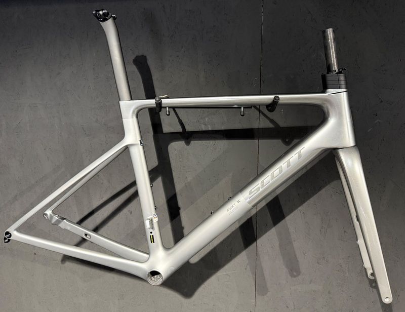 Gebrauchtes Scott Addict RC Ultimate HMX SL frame set 2026 Frameset 2026 Road & Gravel