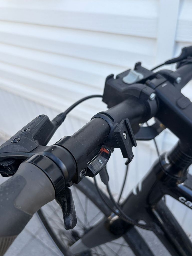 Použité Cannondale Quick 3 2020 2020 Urban — obrázek 4 z 6