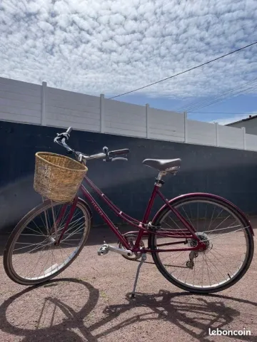 Used Electra 2024 Urban, Red — image 4 of 8