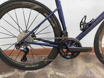 Used Specialized Tarmac Shimano Ultegra Di2 2025 Road & Gravel, Blue — image 7 of 9