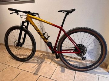 Specialized Men's Epic Hardtail Expert 2018 2018 MTB usato