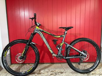 Used Kellys SWAG 10 27.5'' 2017 2017 MTB