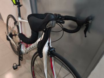 Used Specialized Roubaix SL3 Expert Compact 2012 2012 Road & Gravel, White — image 4 of 4