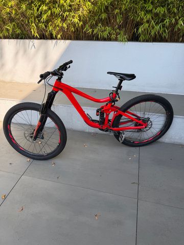 Used Giant Reign 2 2019 2019 Mountainbike, Red, 27.5 — image 4 of 6
