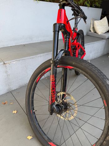 Used Giant Reign 2 2019 2019 Mountainbike, Red, 27.5 — image 6 of 6