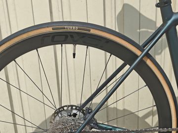 Gebrauchtes Specialized Aethos Expert 2022 2022 Road & Gravel, Grün — Bild 5 von 8