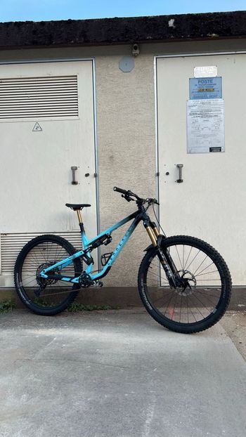 Used Commencal META TR STAFF EDITION 2022 2022 MTB