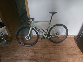 Used Polygon Strattos S8X 2025 2025 Road & Gravel, Green — image 4 of 4