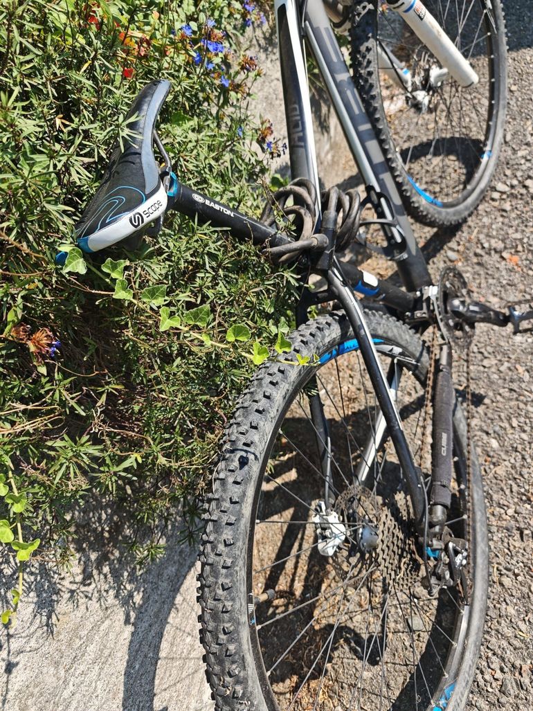 Brugt CUBE Acid 26" 2012/2013 2012 Mountainbike — billede 5 af 9