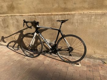 Używany Cannondale Synapse Carbon 105 2017 2017 Road & Gravel