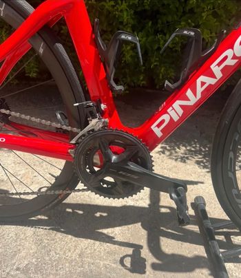 Gebrauchtes Pinarello F1 105 2025 2025 Road & Gravel, Rot — Bild 2 von 5