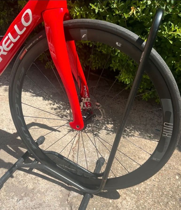 Gebrauchtes Pinarello F1 105 2025 2025 Road & Gravel, Rot — Bild 4 von 5