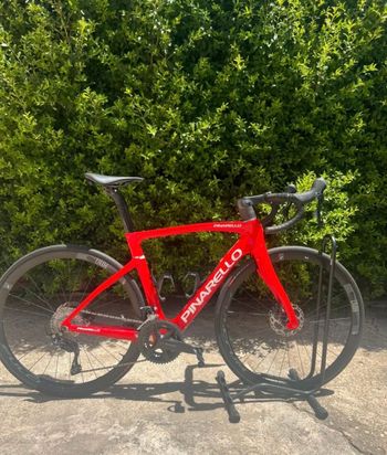 Tweedehands Pinarello F1 105 2025 2025 Road & Gravel