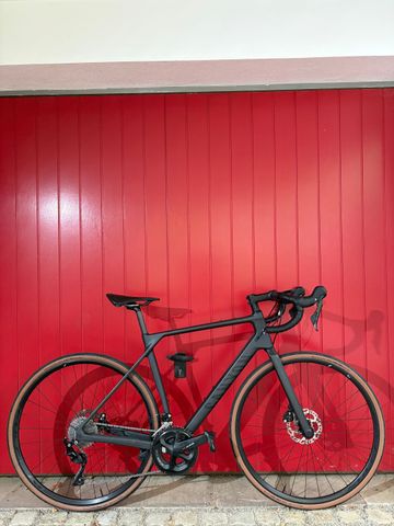 Used Canyon Endurace CF 7 2023 2023 Road & Gravel, Black — image 3 of 6