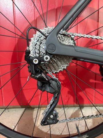 Used Canyon Endurace CF 7 2023 2023 Road & Gravel, Black — image 5 of 6