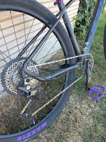 Used BH Bikes Spike Shimano Deore 2023 Mountainbike, Black — image 3 of 5