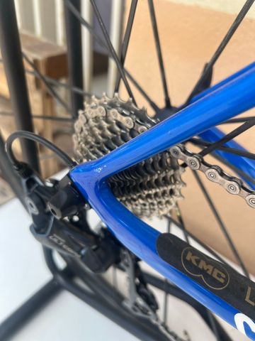 Tweedehands Canyon Ultimate CF SLX 8.0 2018 2018 Road & Gravel — afbeelding 11 van 18