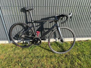 Specialized Tarmac SL7 Sport - Shimano 105 2024 2024 Road & Gravel d'occasion