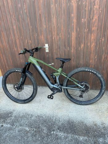 Używany CUBE STEREO HYBRID 140 HPC, TM 750 2022 2022 MTB