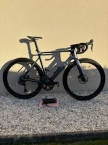 Giant Propel Advanced Pro 0 Di2 2025 2025 Road & Gravel usato