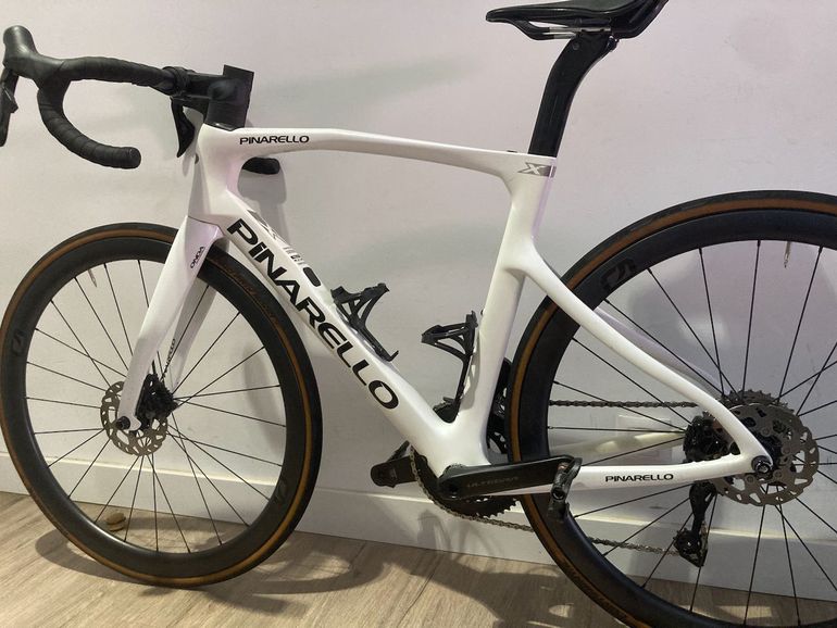 Brugt Pinarello X3 105 Di2 2024 2024 Road & Gravel — billede 4 af 7