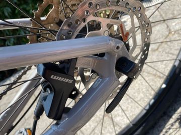 Used Kross LEVEL 4.0 2022 2022 Mountainbike, Light Gray, 29 — image 6 of 16