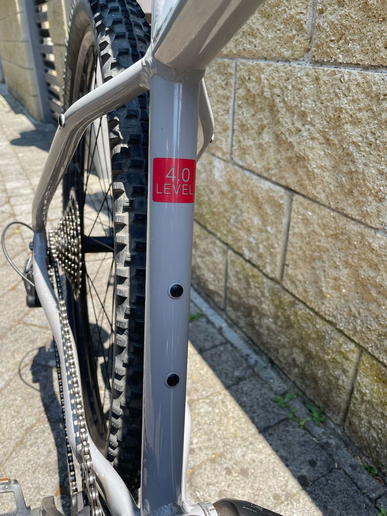 Tweedehands Kross LEVEL 4.0 2022 2022 Mountainbike — afbeelding 10 van 16