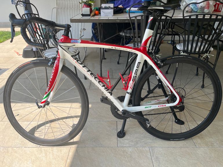 Used Bottecchia Custom Shimano Dura Ace 2015 Road & Gravel, White — image 2 of 10
