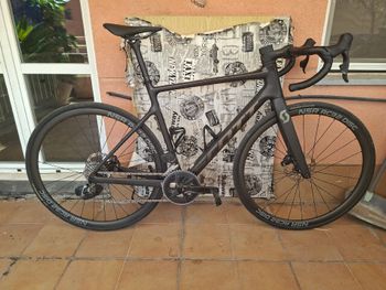 Used Scott Addict 10 2023 2023 Road & Gravel