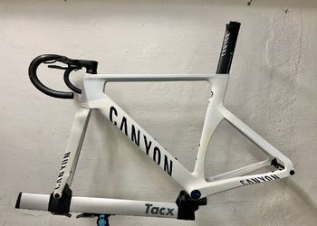Canyon Aeroad CFR MVDP 2023 Frameset 2023 Road & Gravel d'occasion